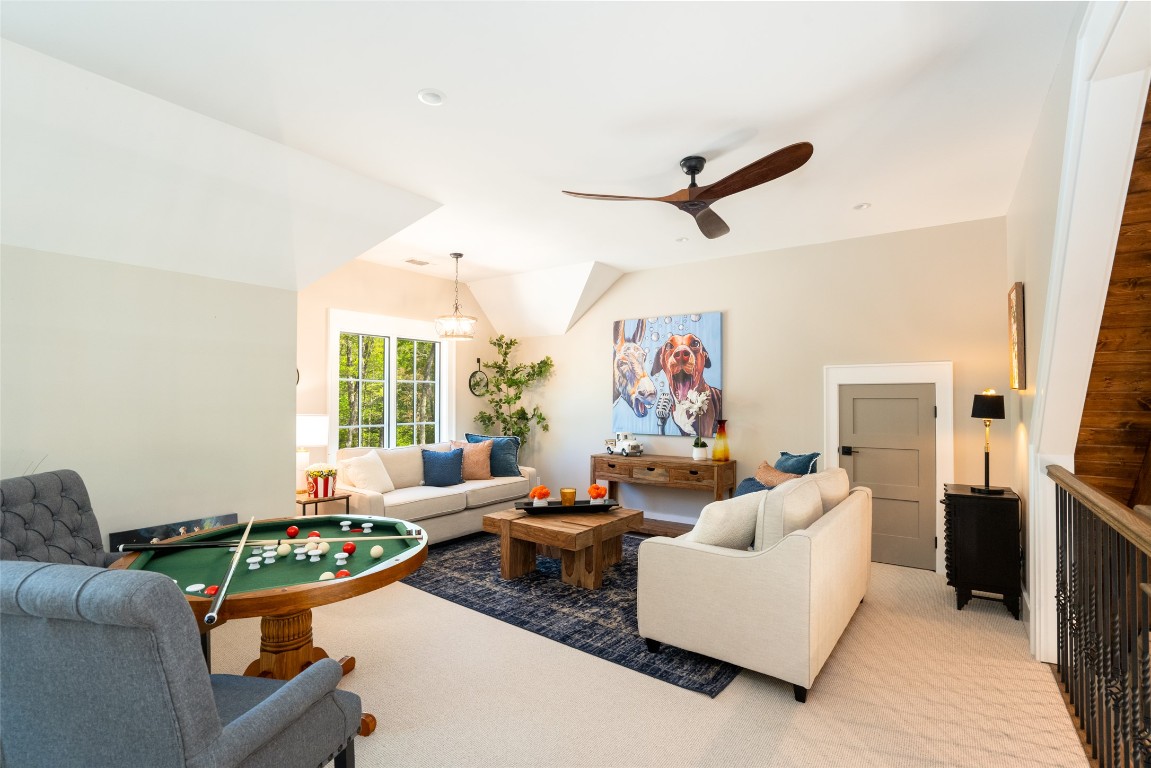 1984 New Settlers Way