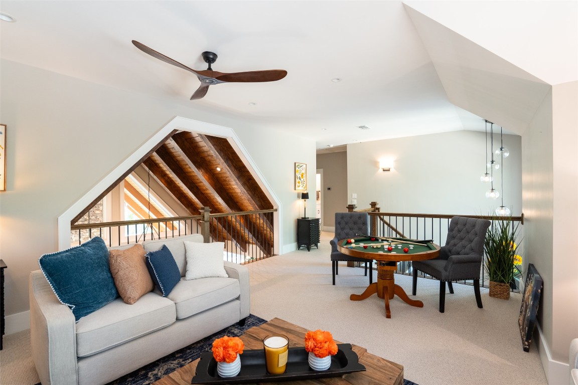 1984 New Settlers Way