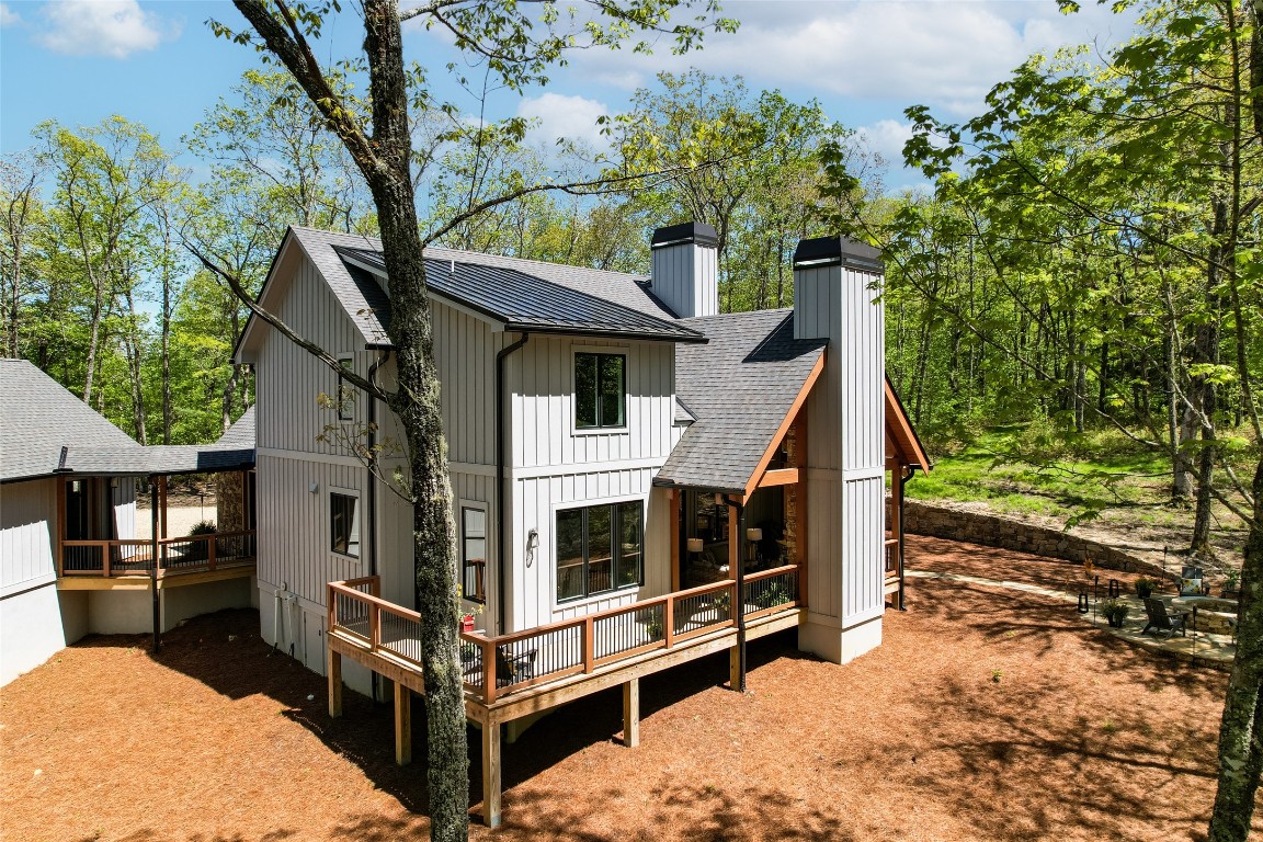 1984 New Settlers Way