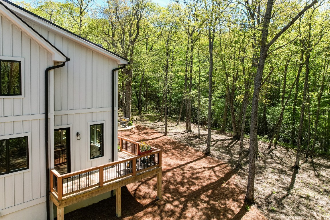 1984 New Settlers Way