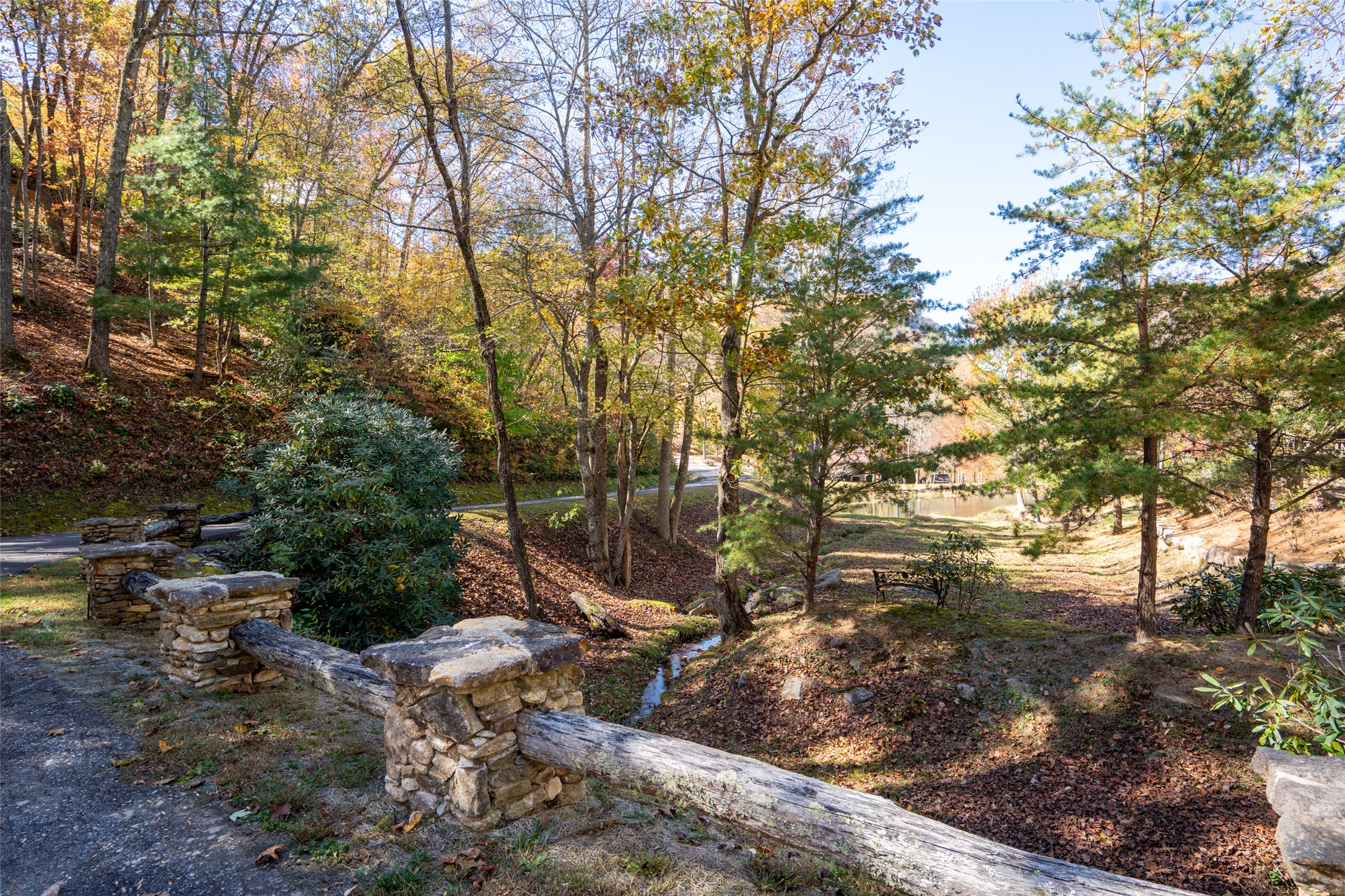17 Pilot Knob Road