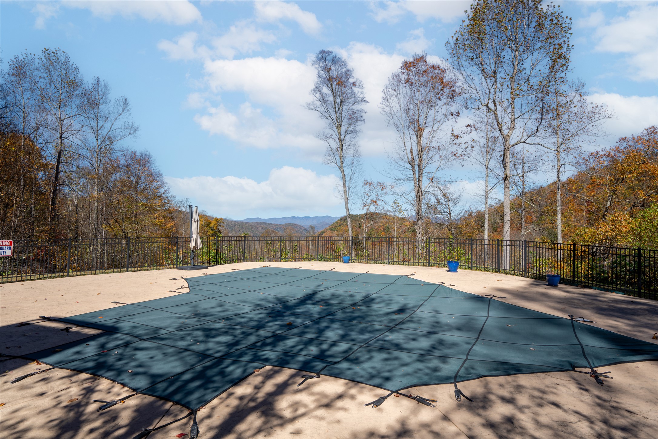 17 Pilot Knob Road