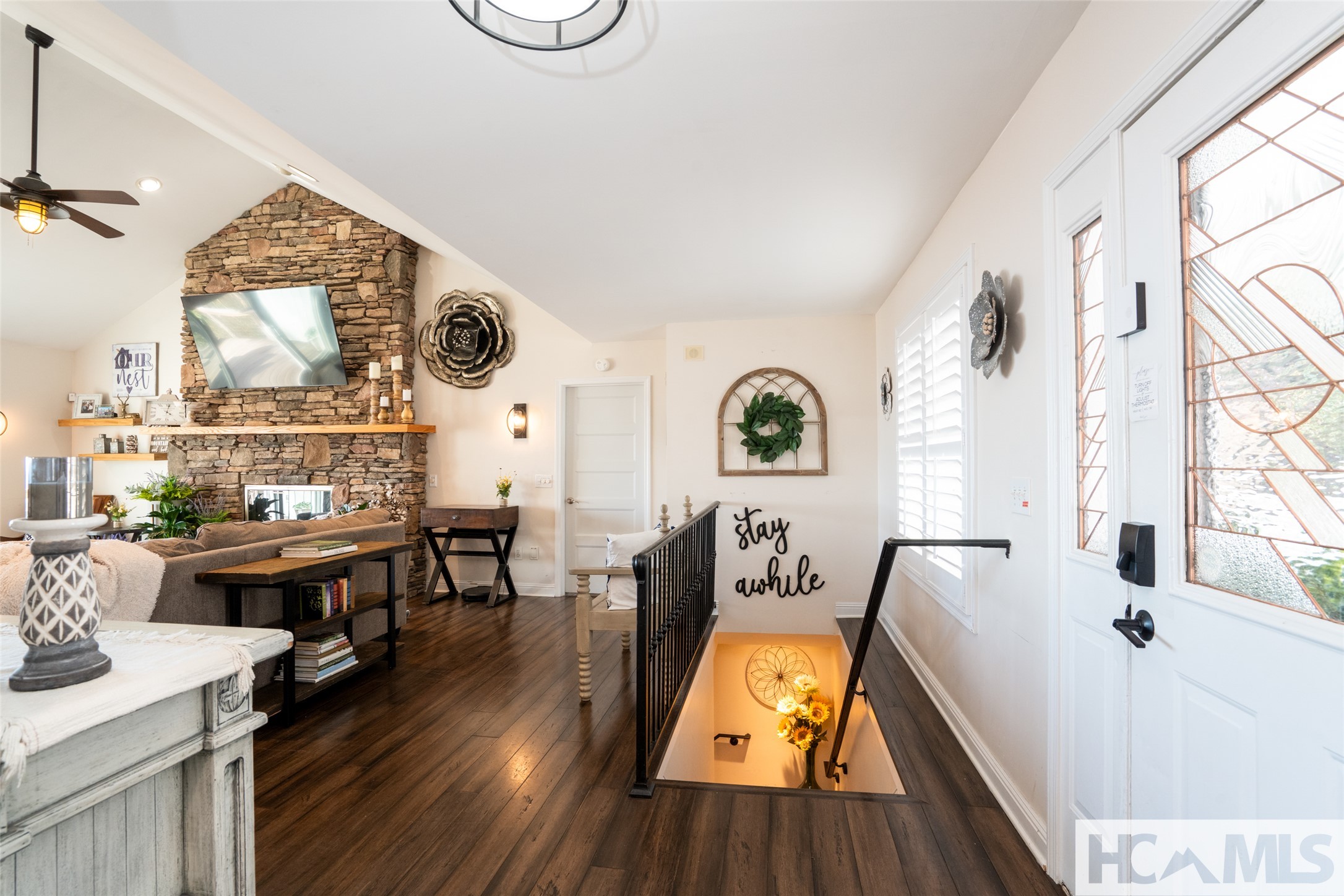 1624 Tower Road