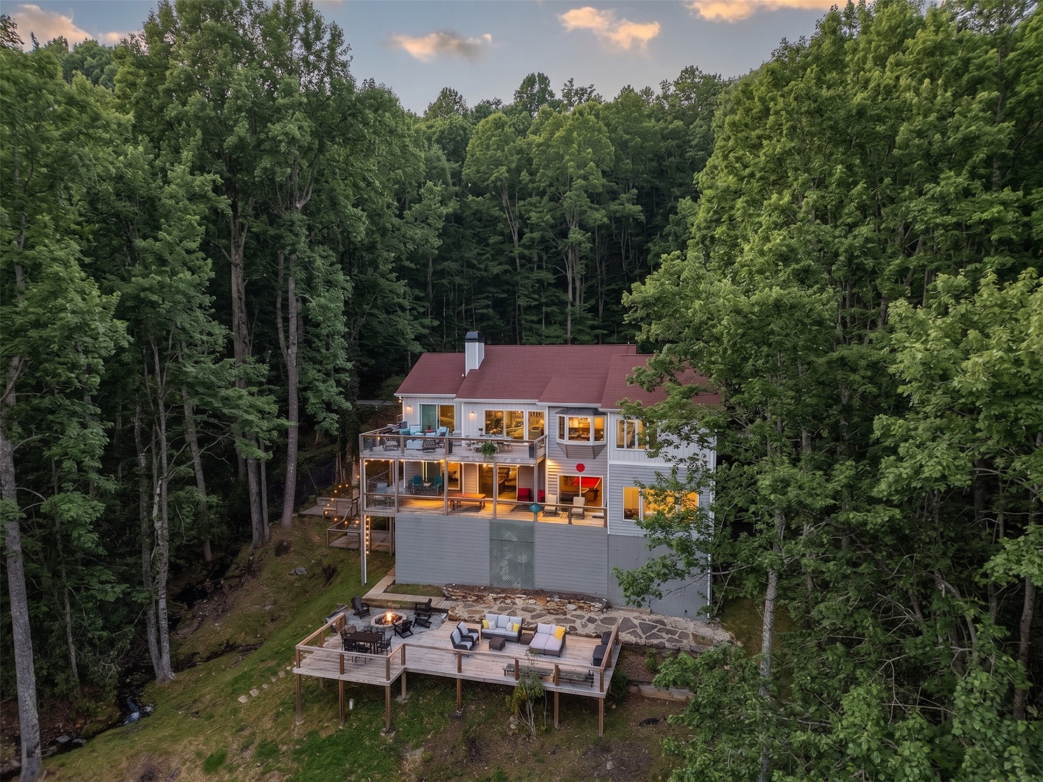 1624 Tower Road