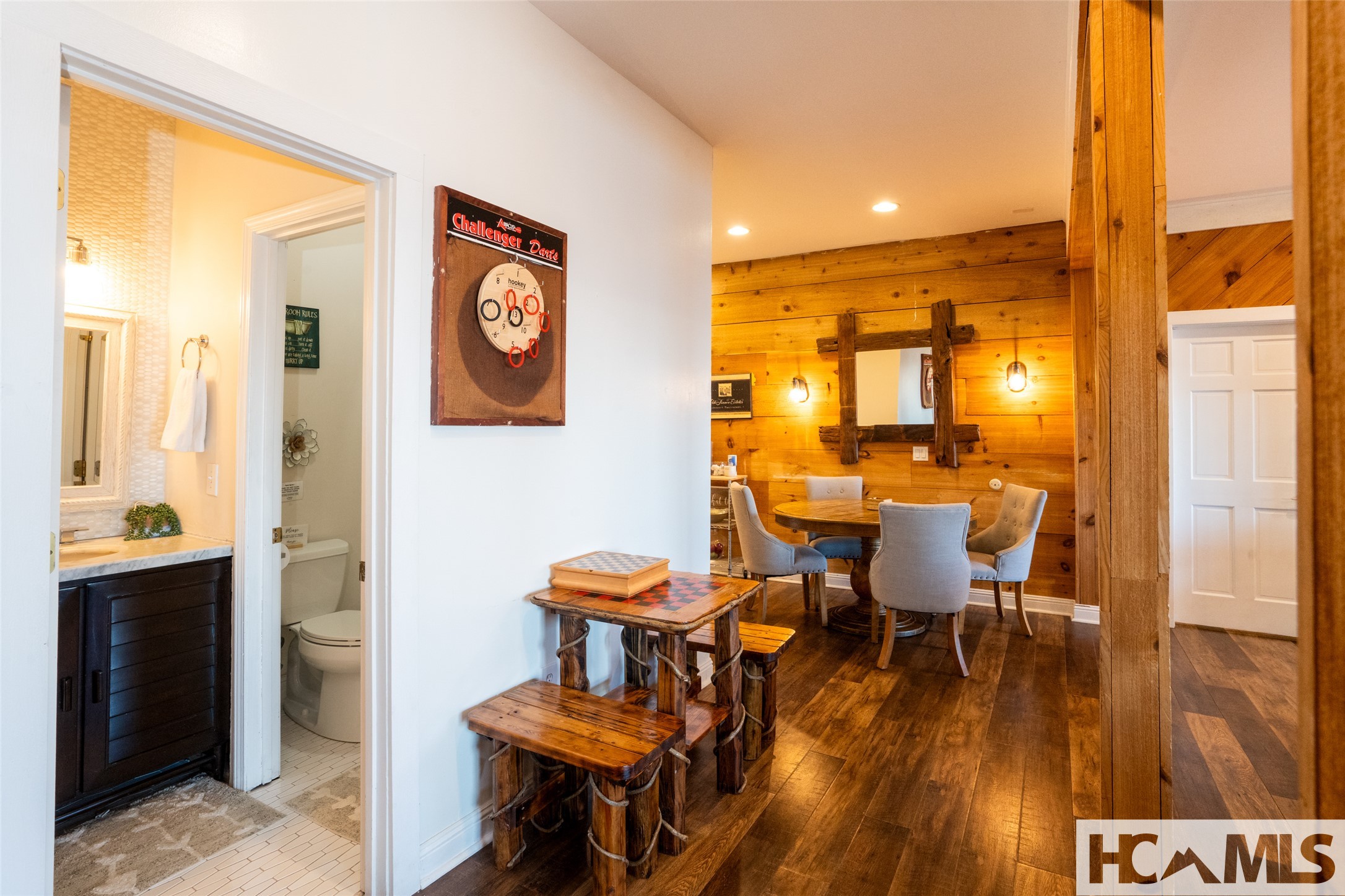 1624 Tower Road