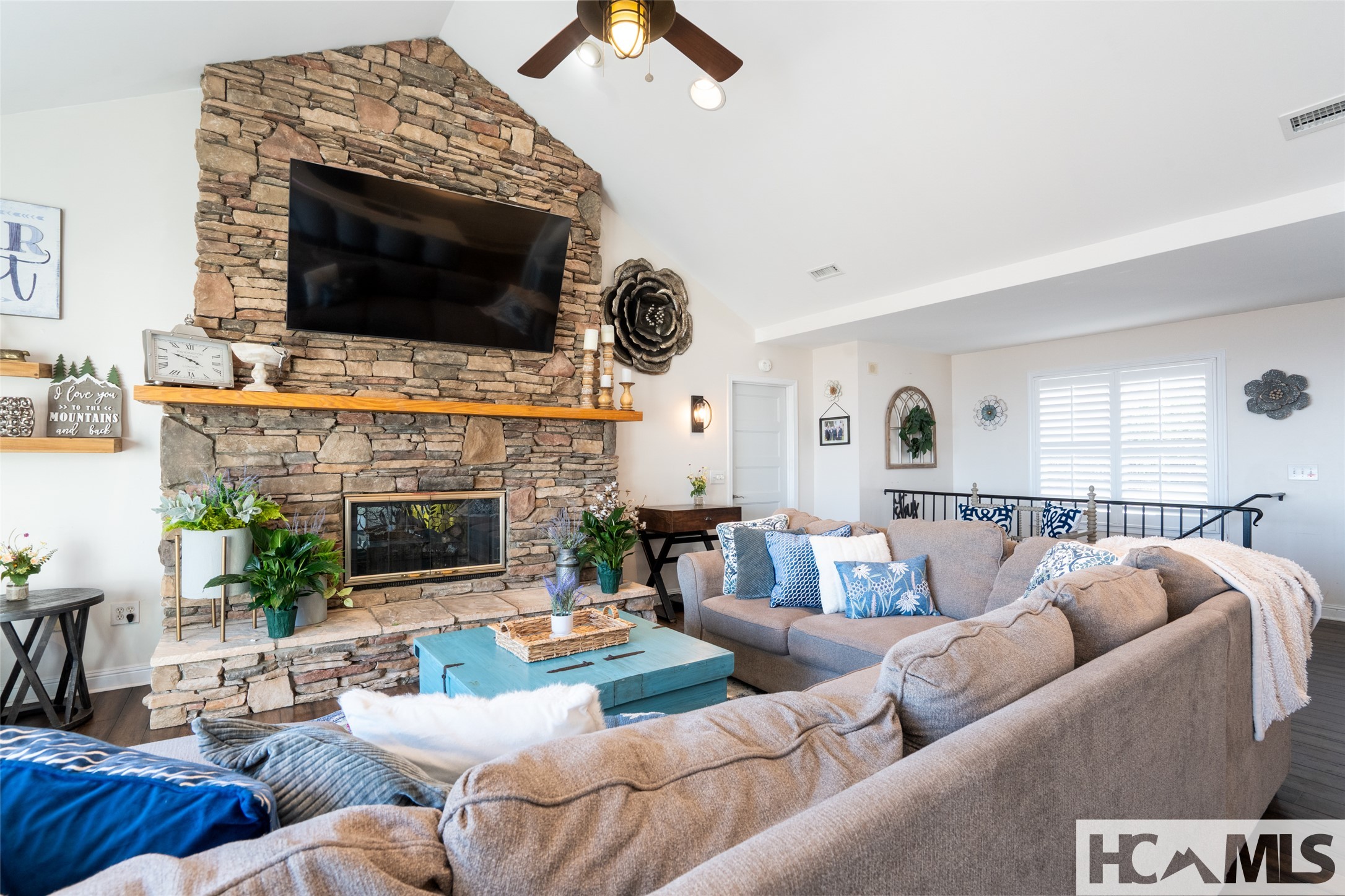 1624 Tower Road