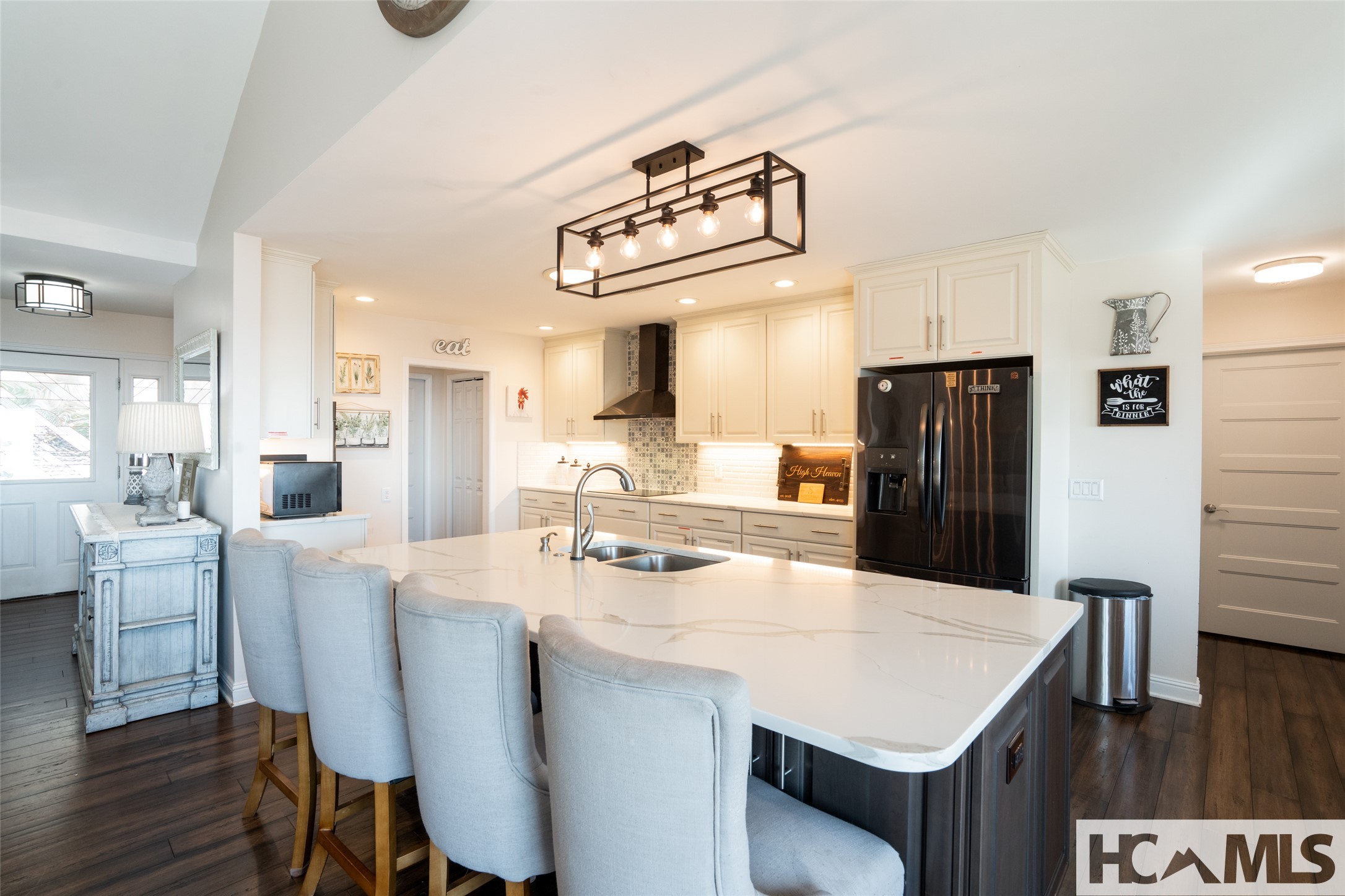 1624 Tower Road