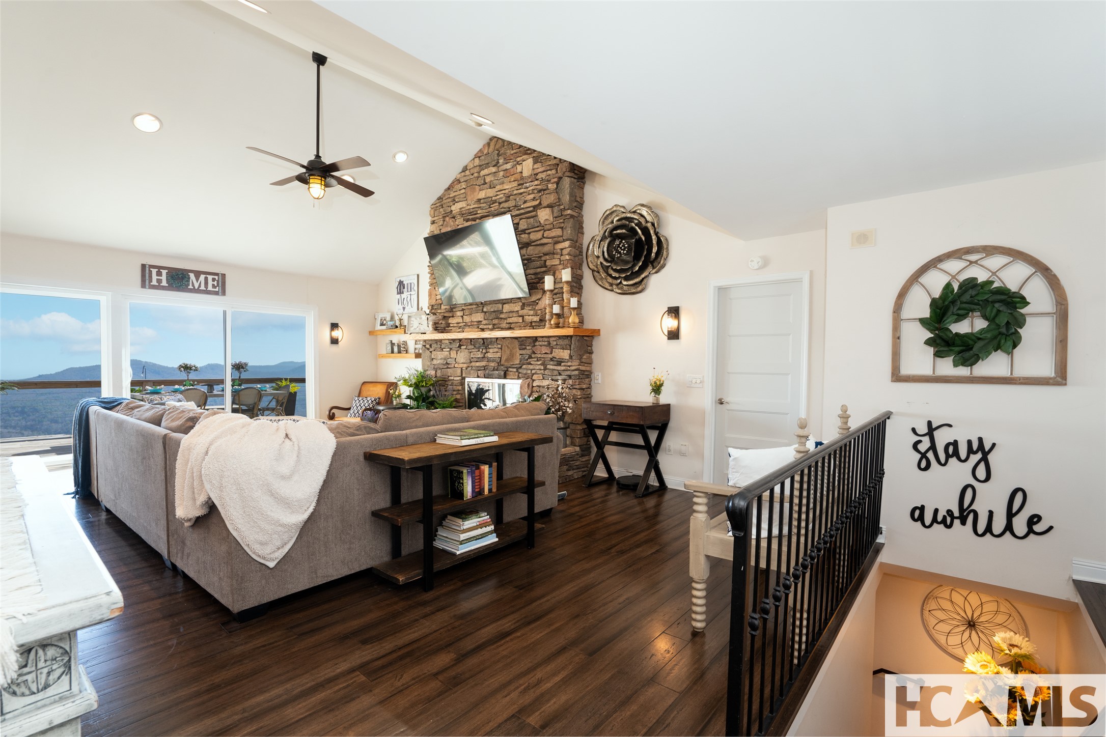 1624 Tower Road