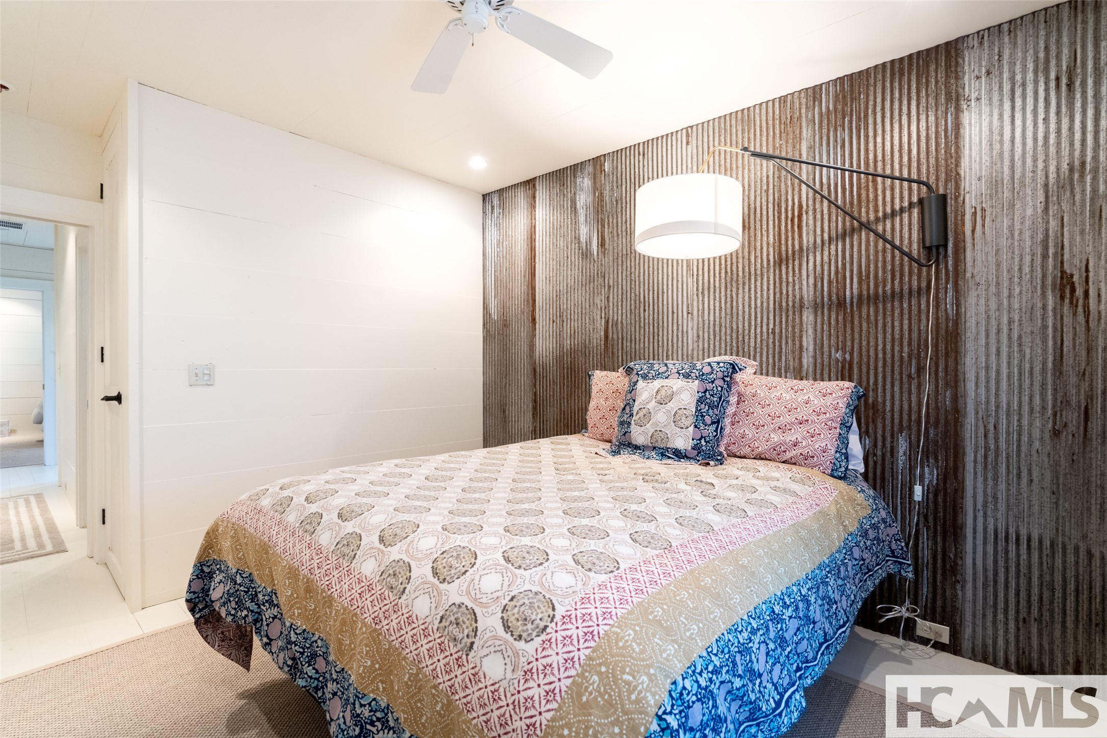 1527 Wandering Ridge Road