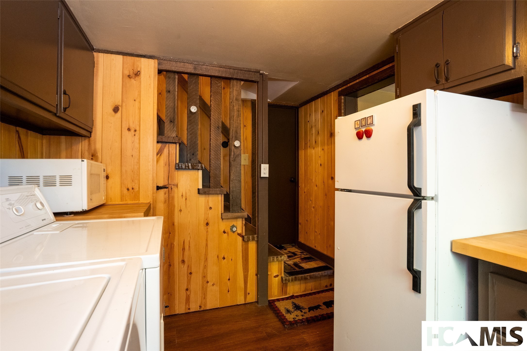 173 Strawberry Hill Road