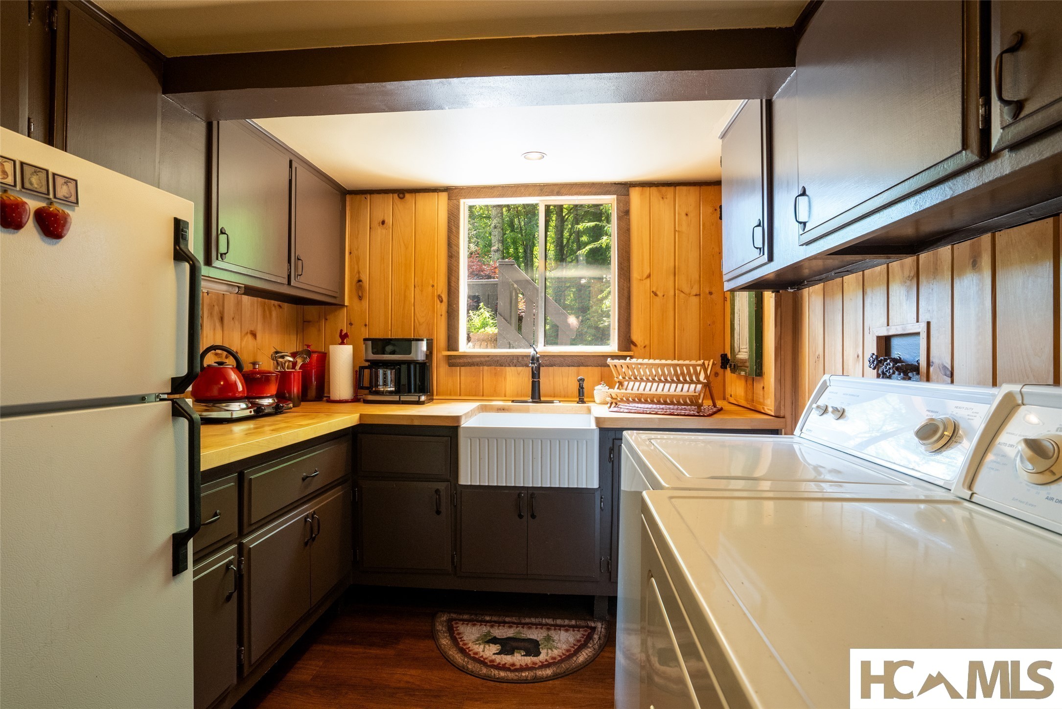 173 Strawberry Hill Road