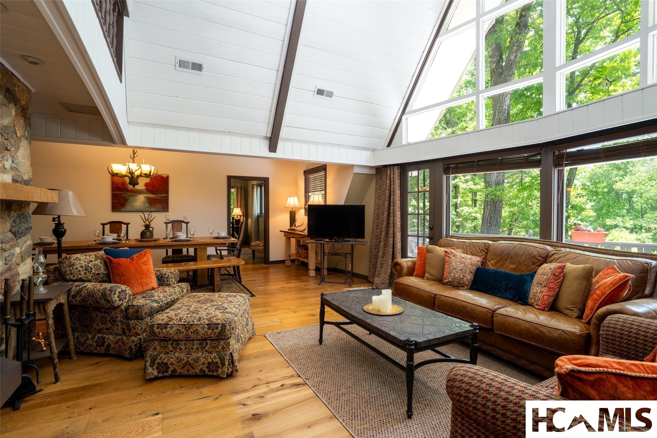 173 Strawberry Hill Road
