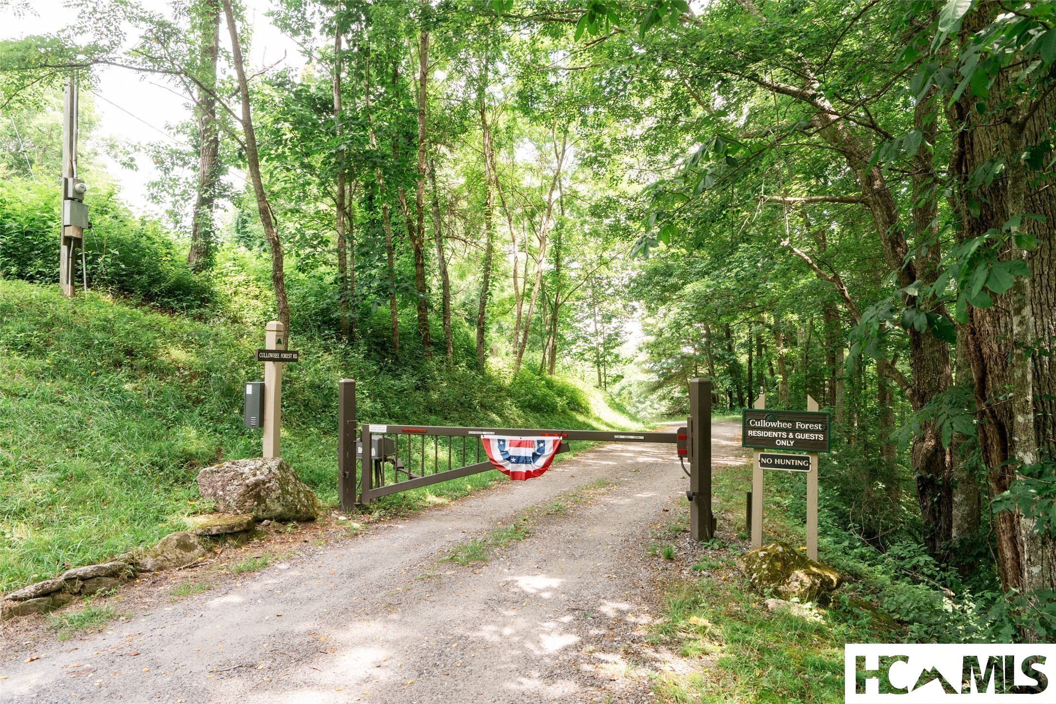 27 Cullowhee Forest Road