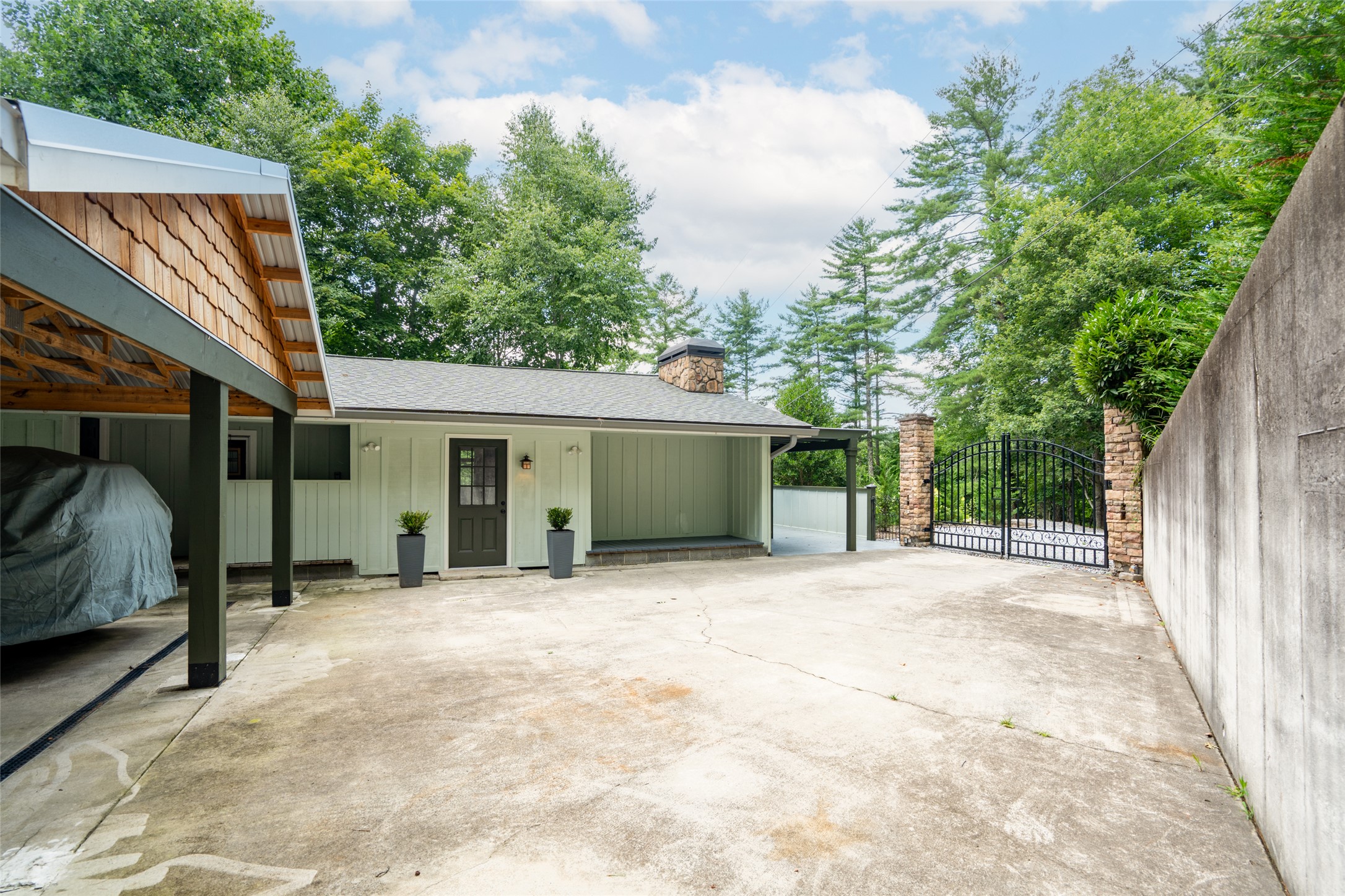 60 Owen Mountain Road
