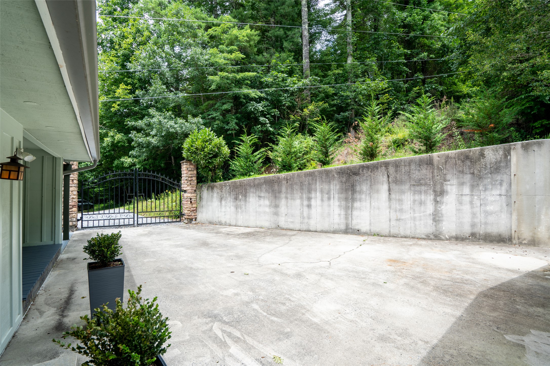 60 Owen Mountain Road