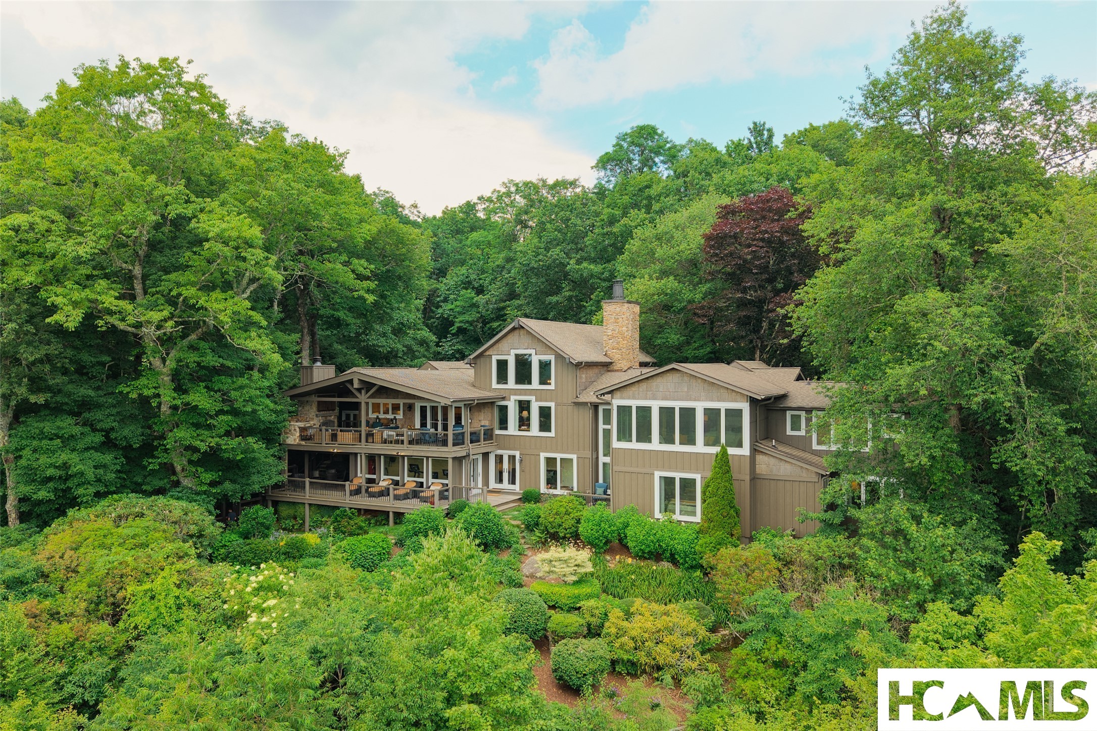 653 Country Club Drive