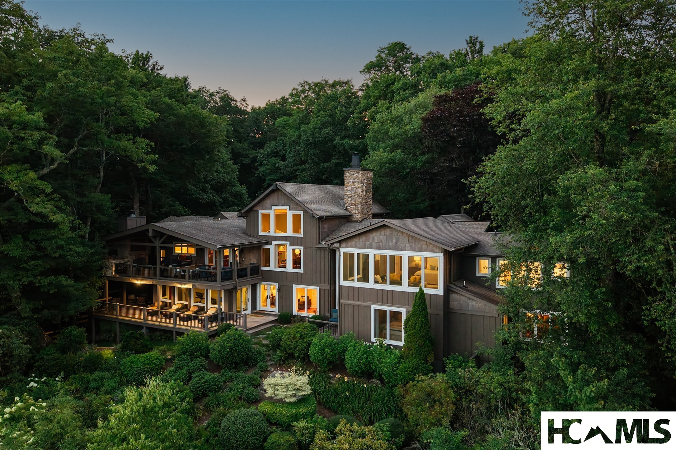 653 Country Club Drive