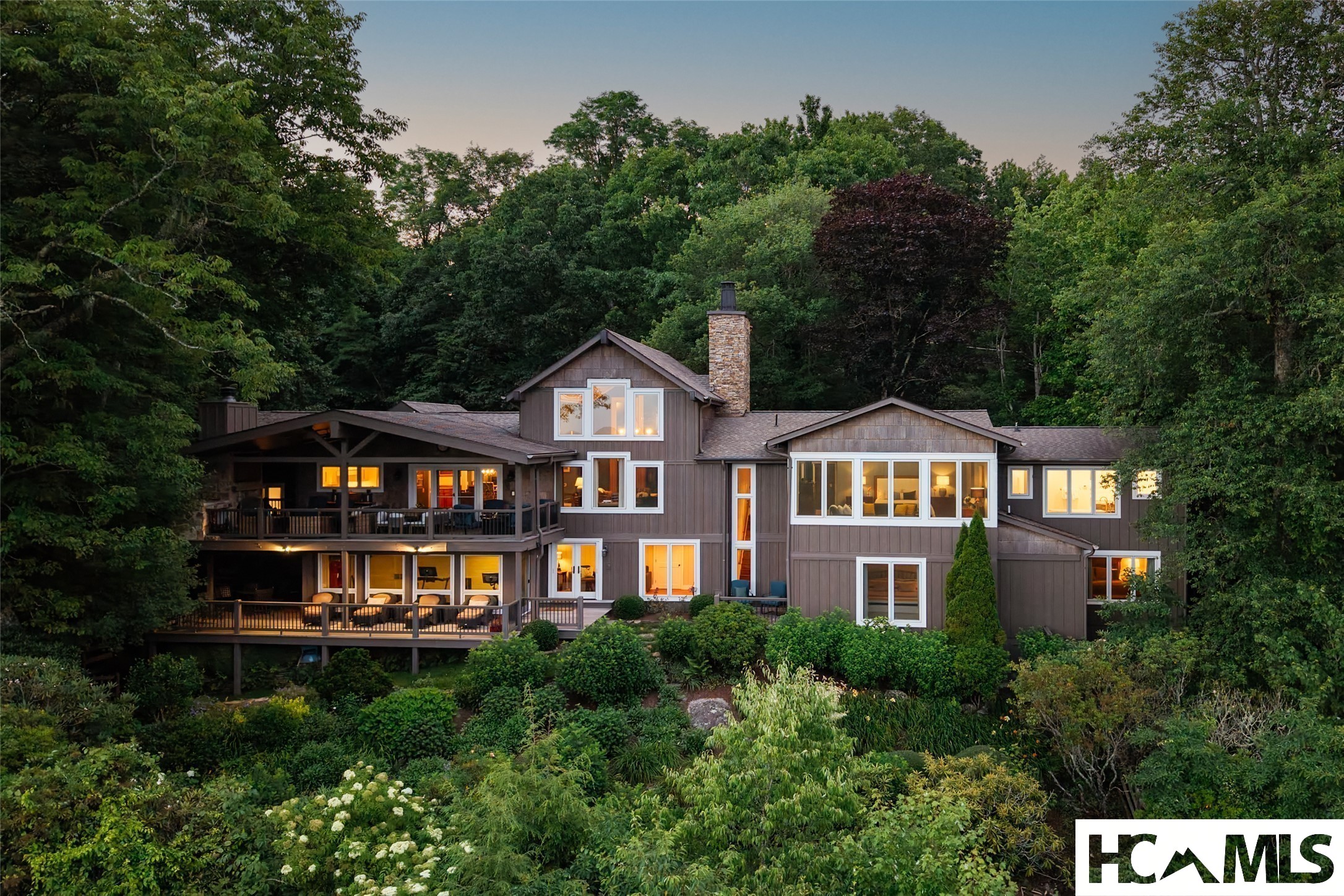 653 Country Club Drive