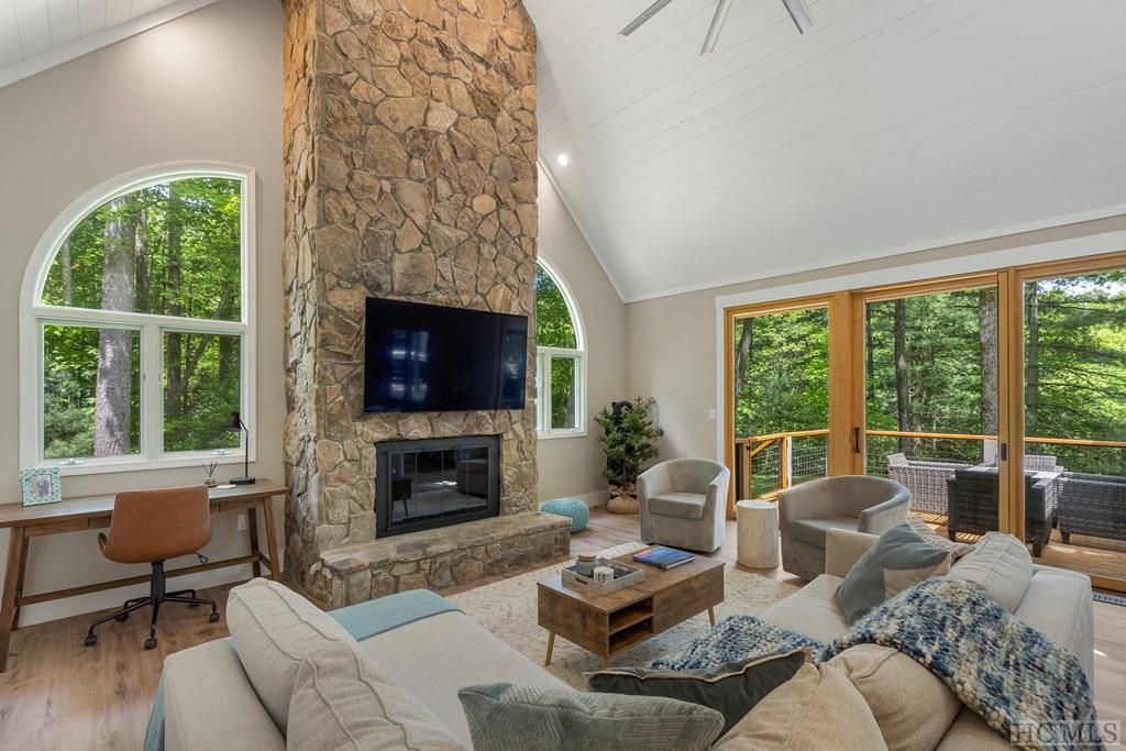 170 Mossy Rock Road