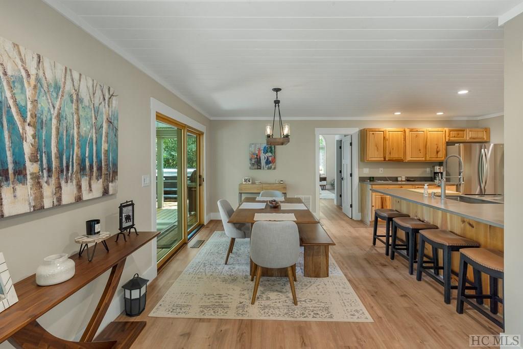 170 Mossy Rock Road