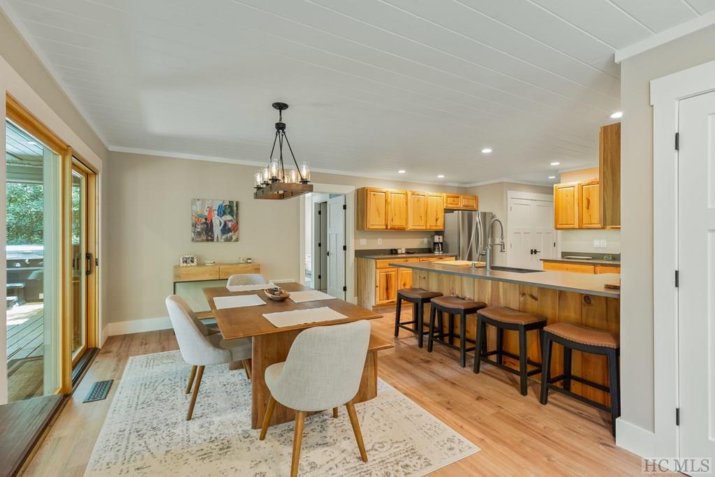 170 Mossy Rock Road