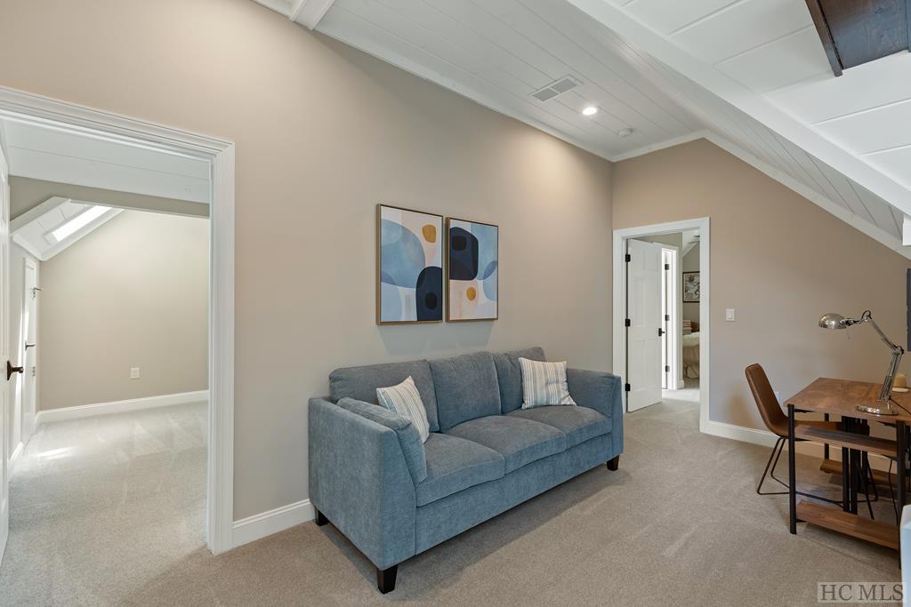 170 Mossy Rock Road