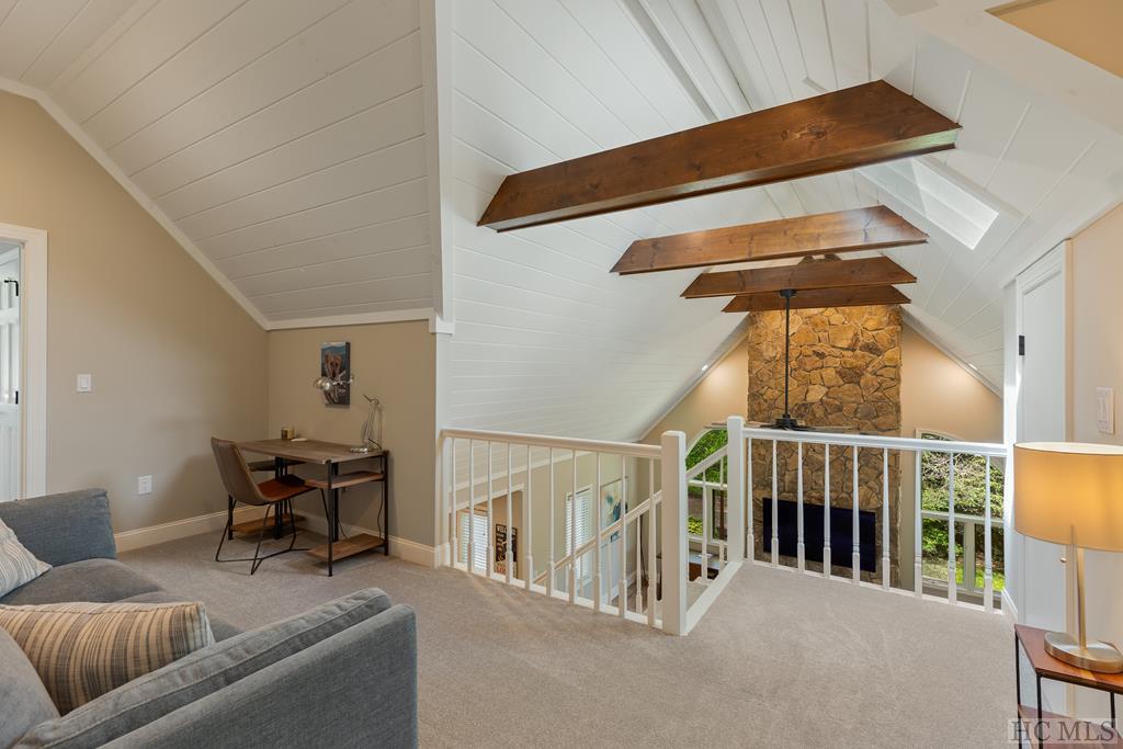 170 Mossy Rock Road