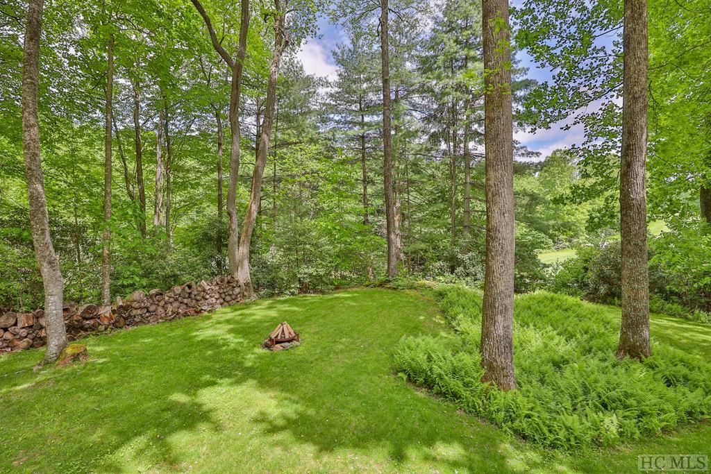170 Mossy Rock Road