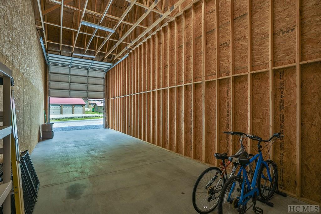 B2-U3 Shiver Ridge Road