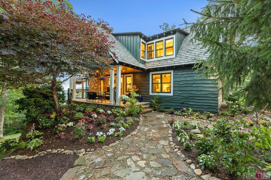 34 Milkweed Trail