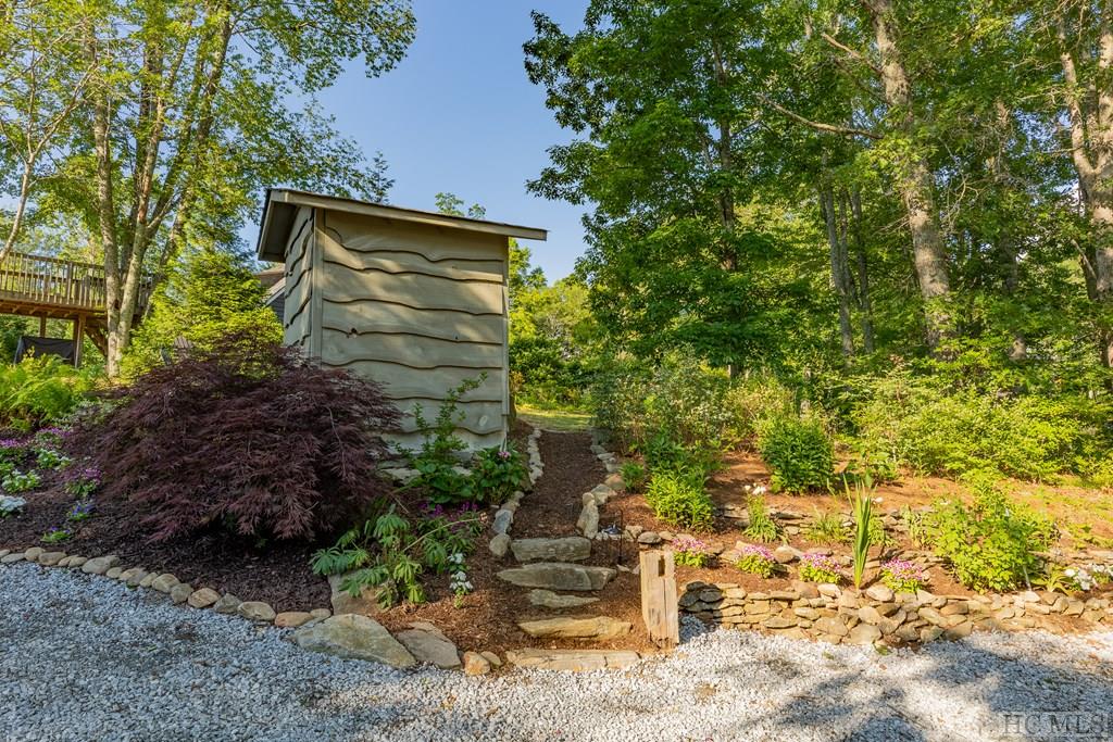 34 Milkweed Trail