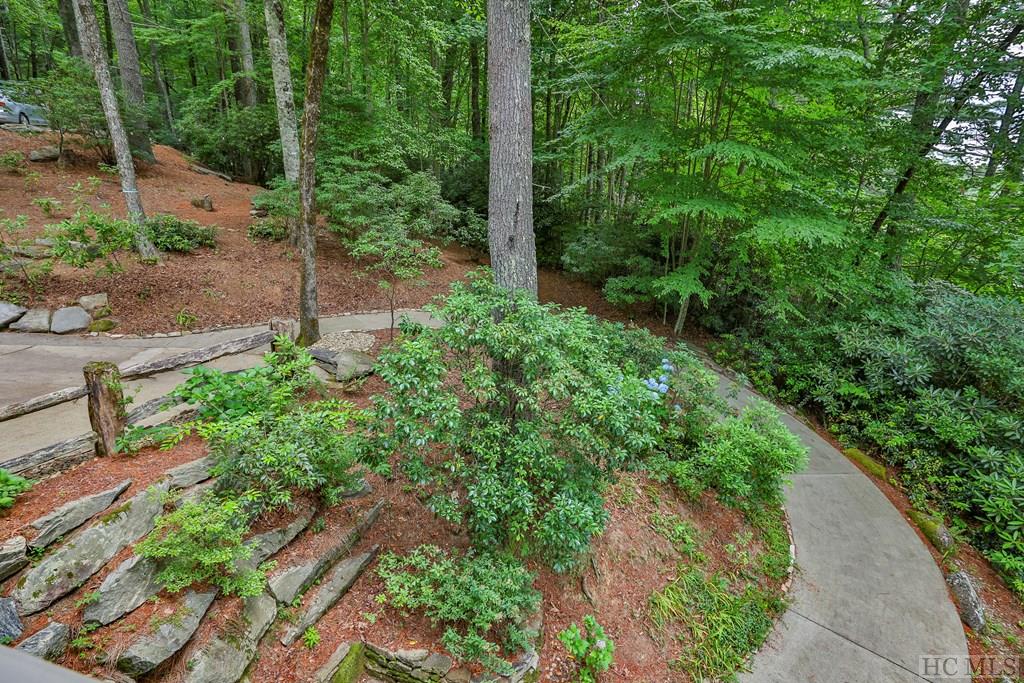 1004 Fairway Drive
