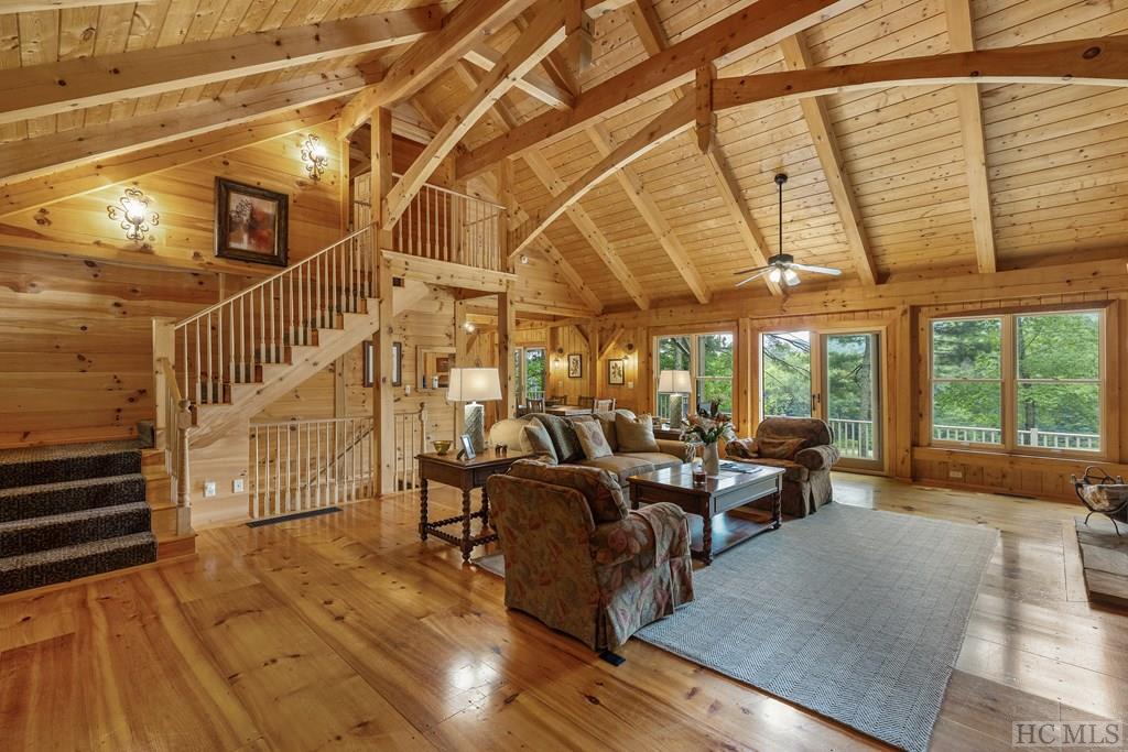 1004 Fairway Drive