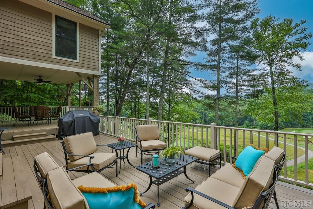 1004 Fairway Drive