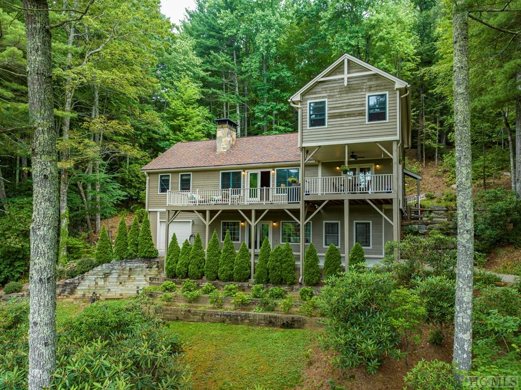 1004 Fairway Drive