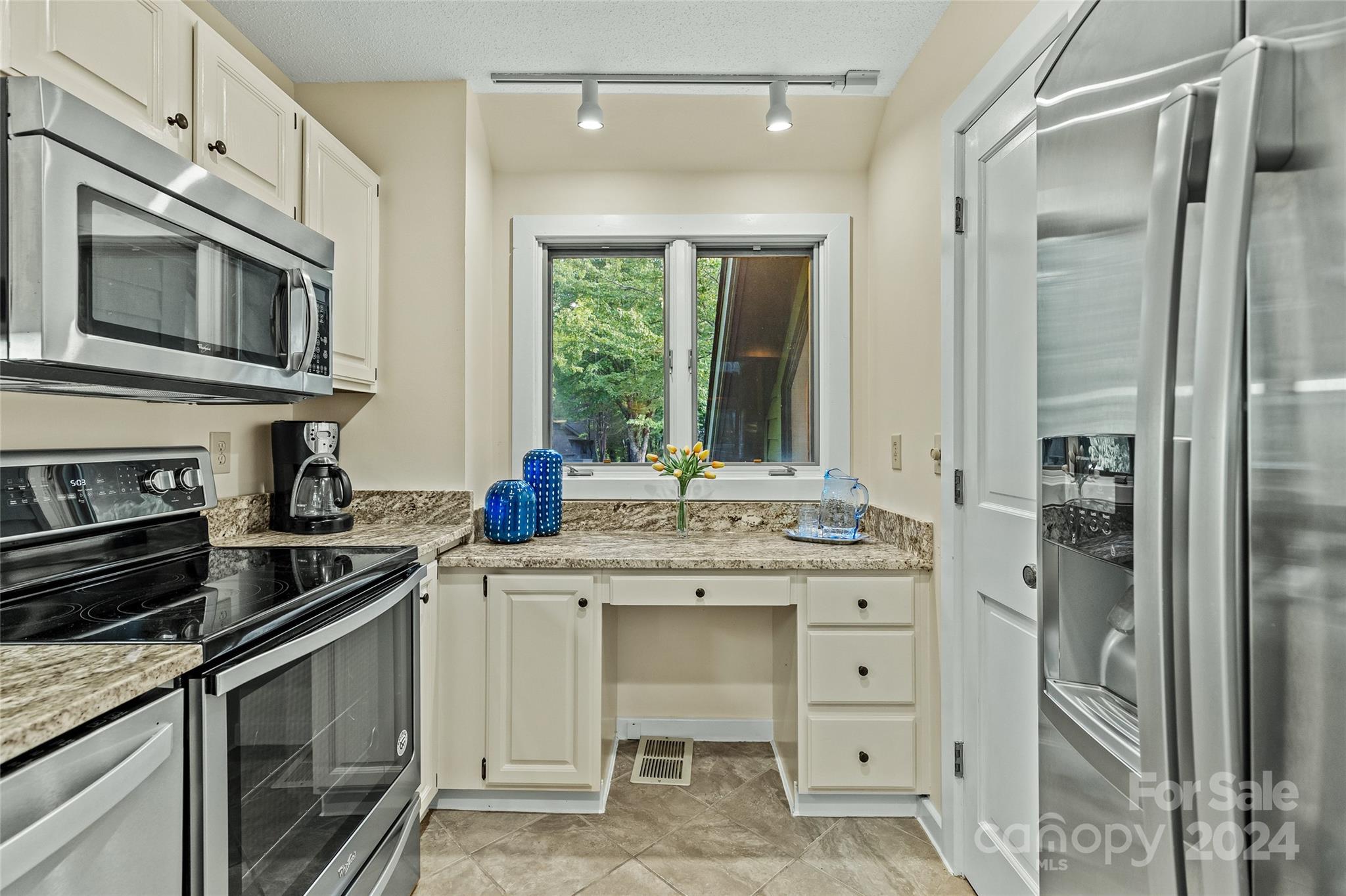 99 River Park Villas Drive