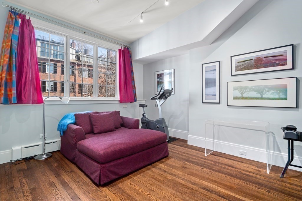 17 W Cedar St