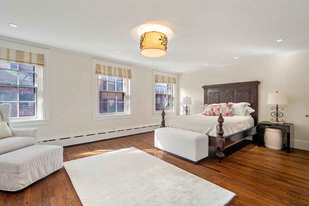 17 W Cedar St