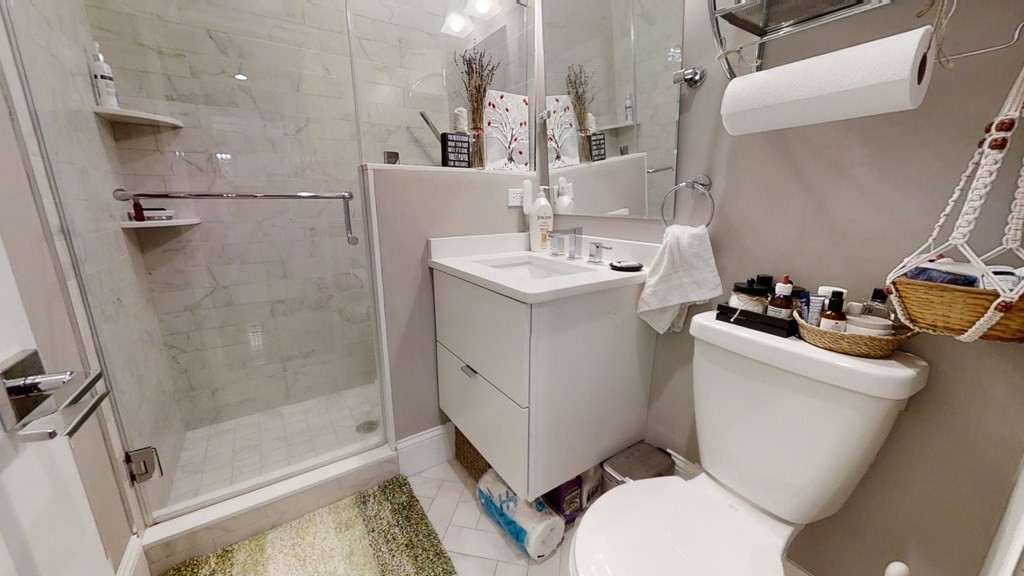 275 Old Colony Ave # 3