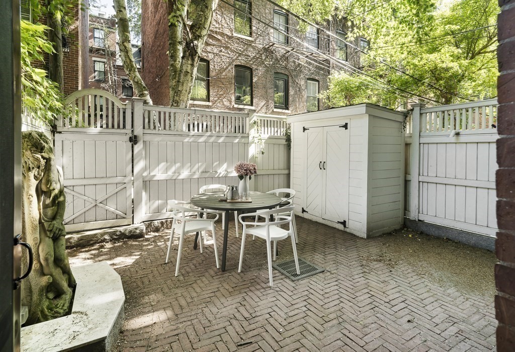 46 Appleton St