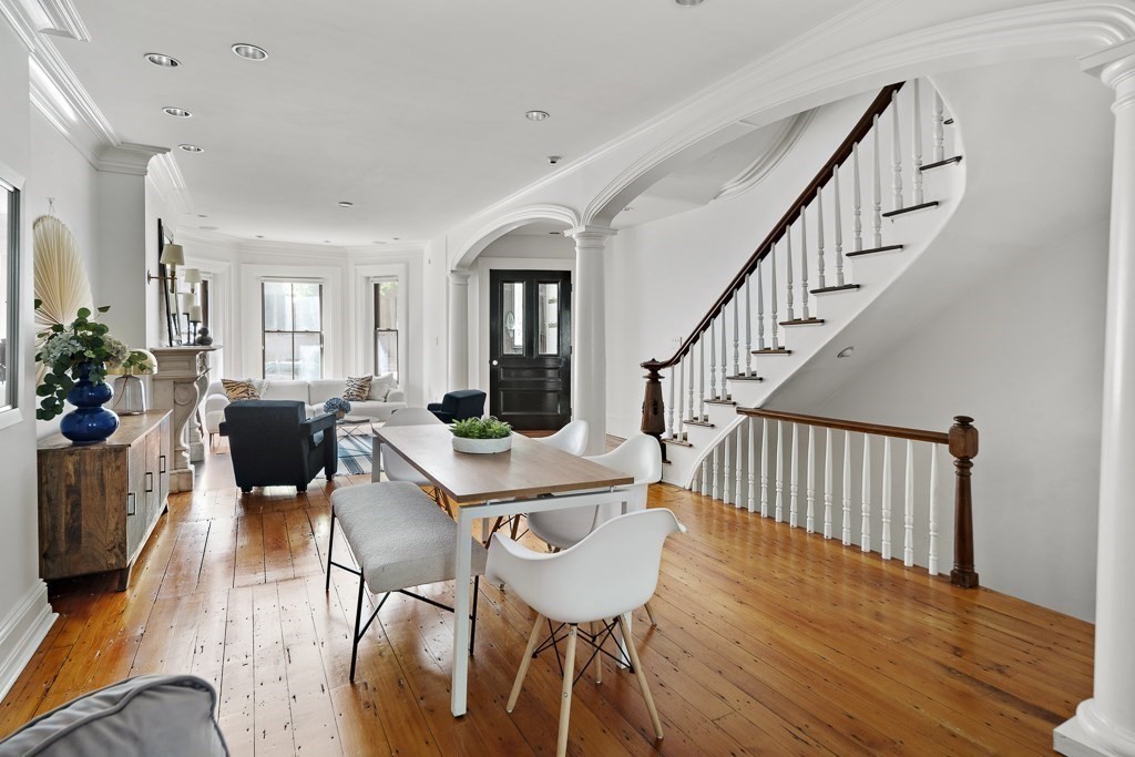 46 Appleton St