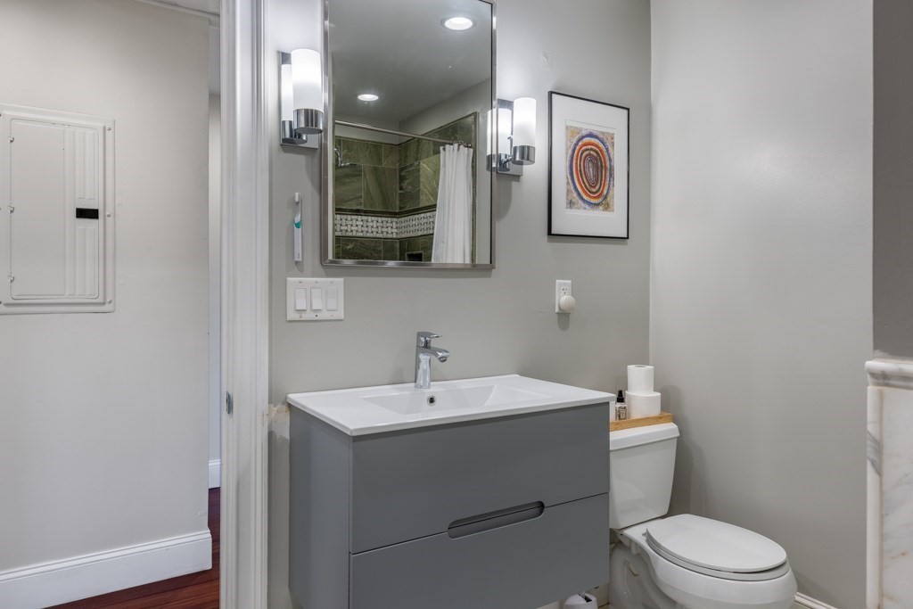 123 Saratoga Street # 2