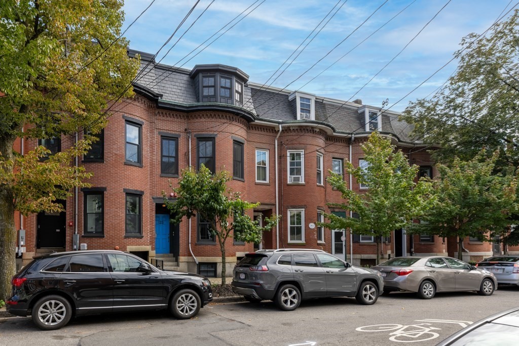 123 Saratoga Street # 2