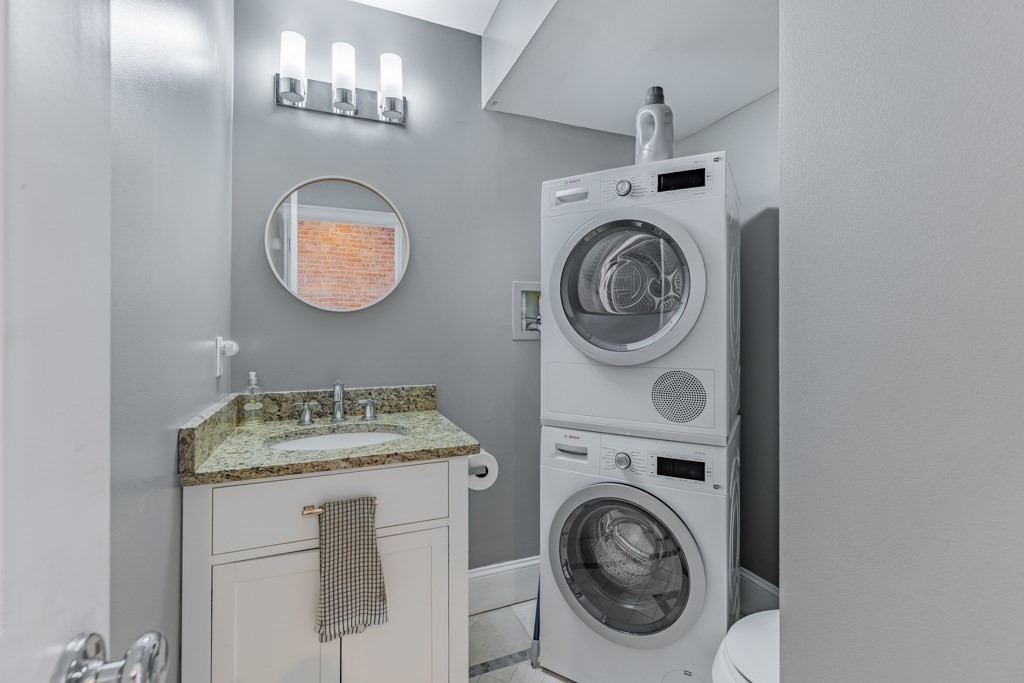 123 Saratoga Street # 2