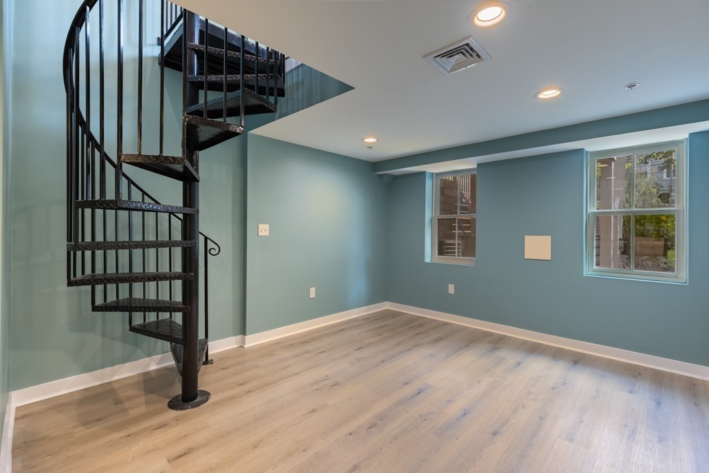 123 Saratoga Street # 1