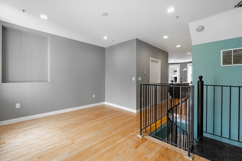 123 Saratoga Street # 1