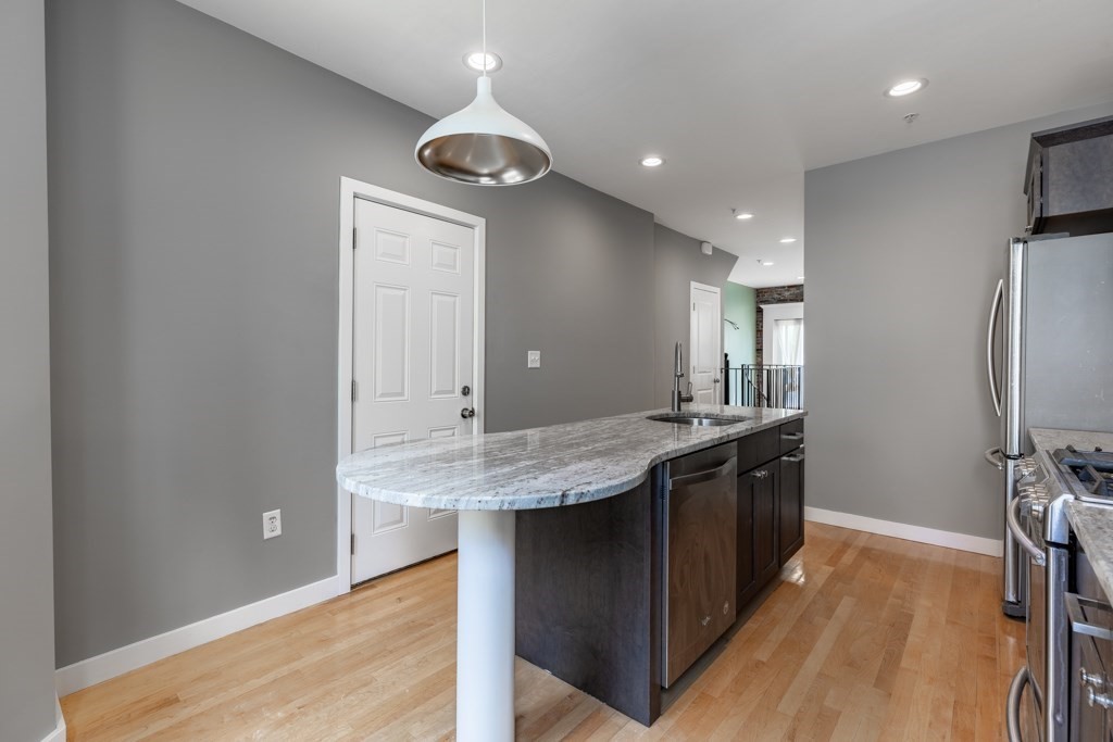 123 Saratoga Street # 1