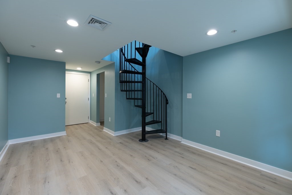 123 Saratoga Street # 1