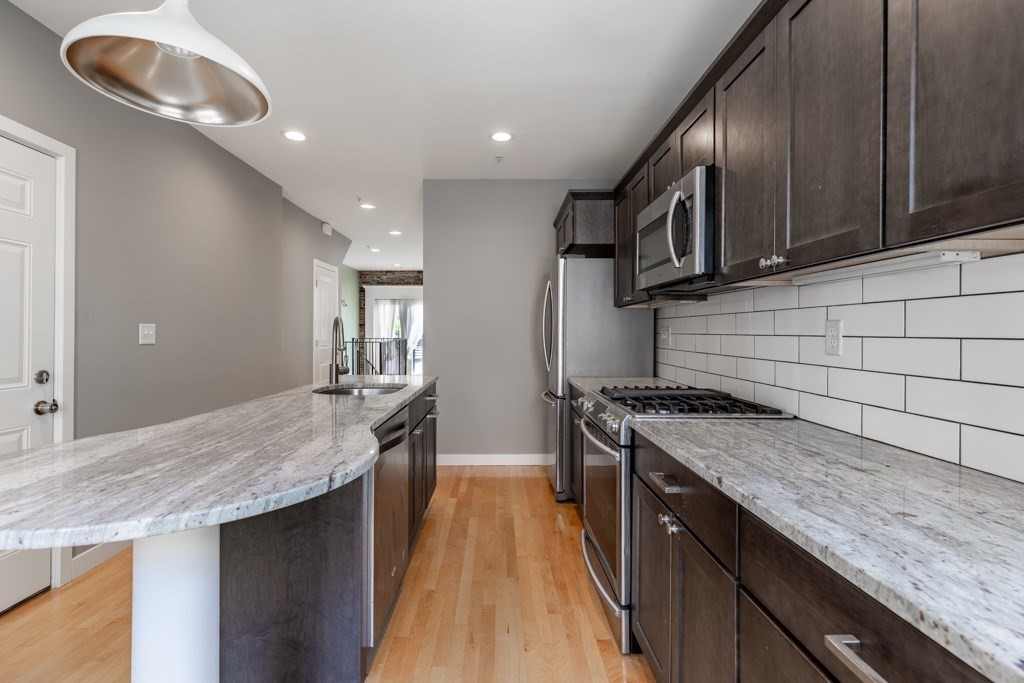 123 Saratoga Street # 1
