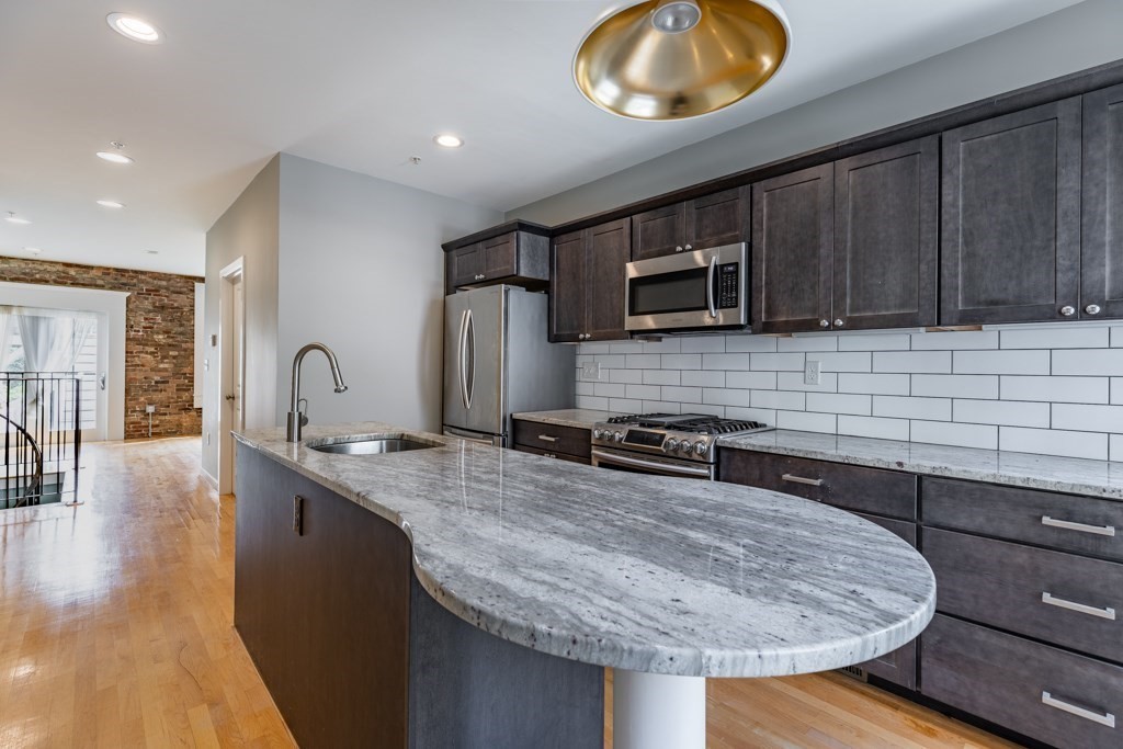 123 Saratoga Street # 1